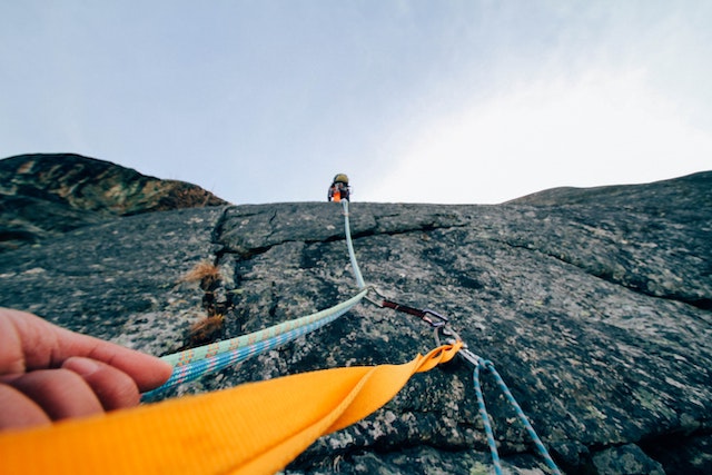 rock-climbing-nature-beauty-activity