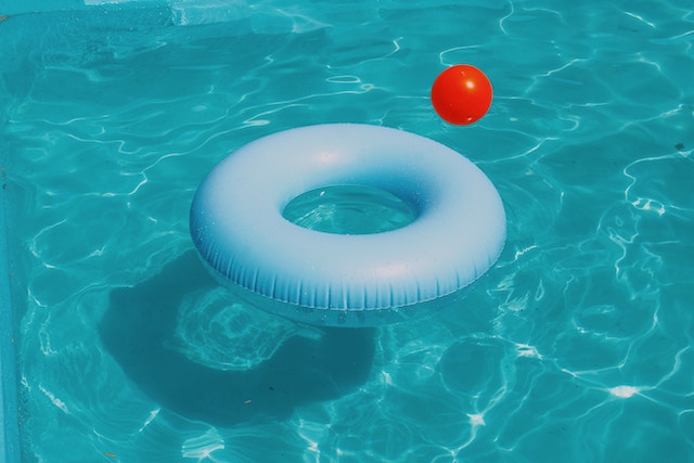 pool-water-ball-float